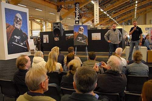 2.5x3.7m (8'x12') @ 200dpi printed mosaic
at a photo trade show in Sweden!
&copy; Christer Lindh, Magnus Fr&ouml;derberg, www.fotosidan.se